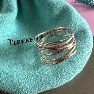 EUC Tiffany Wave 5 Row Ring